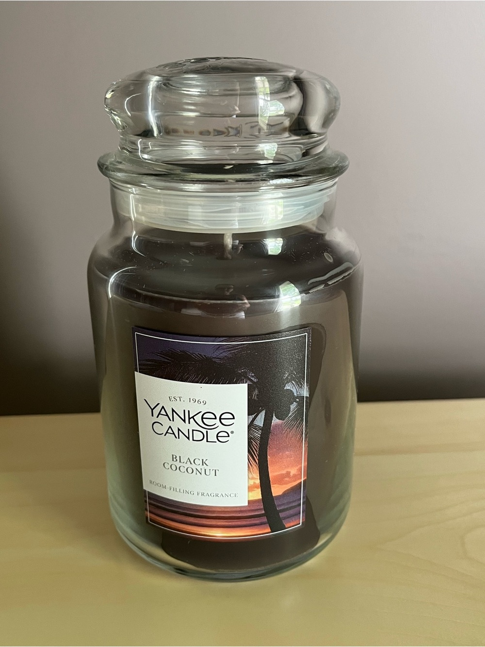 New Yankee Candle Black Coconut Large 22 Oz Jar Candle